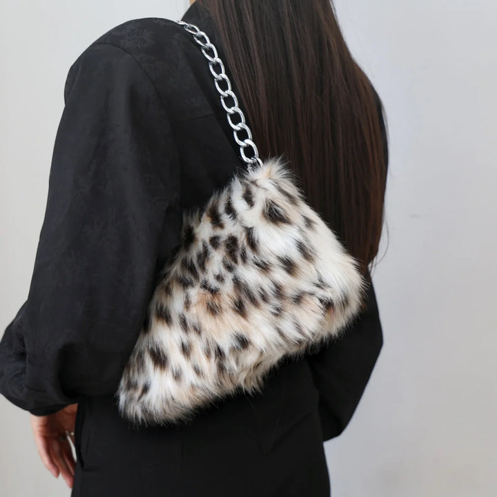BRYNN™|PATTERN SHOULDER BAG